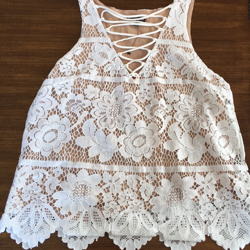 NWOT express lace top